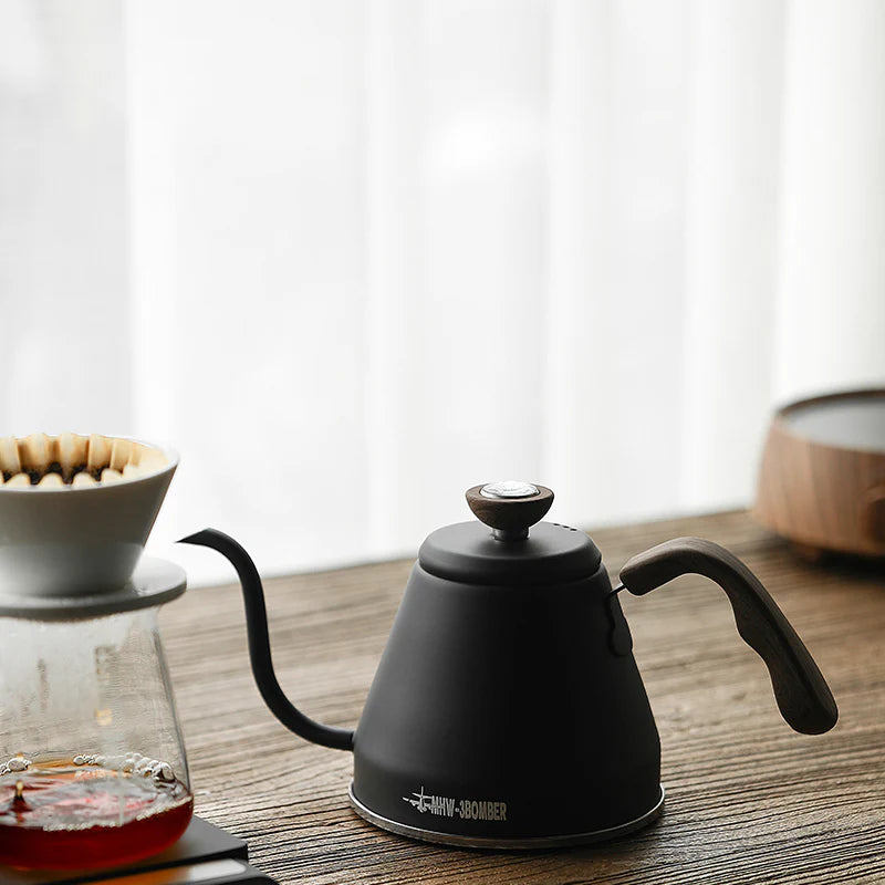 MHW-3BOMBER OUTDOOR POUR OVER KETTLE WITH THERMOMETER