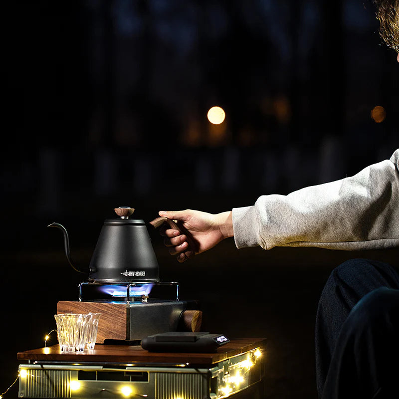 MHW-3BOMBER OUTDOOR POUR OVER KETTLE WITH THERMOMETER