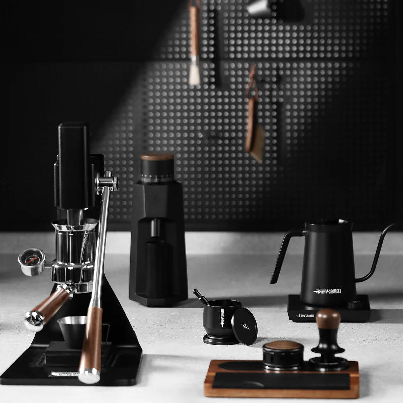 MHW-3BOMBER SHAKER FUNNEL