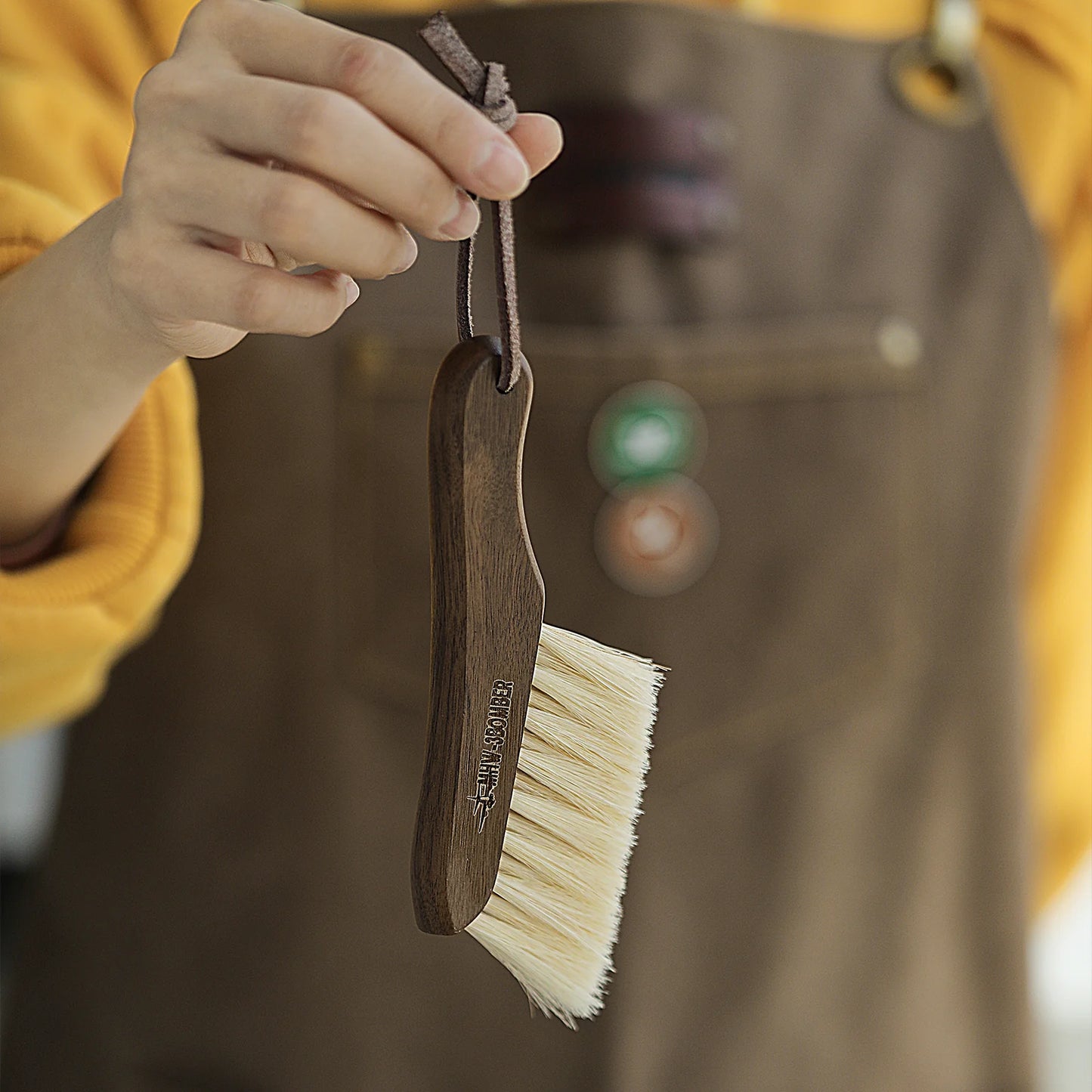 MHW-3BOMBER COFFEE CLEANING VINTAGE HANDLE BRUSH